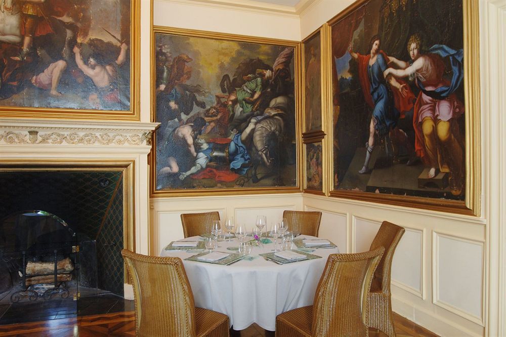 Chateau De Champlong Table Hotel **** Golf & Spa Villerest  Экстерьер фото